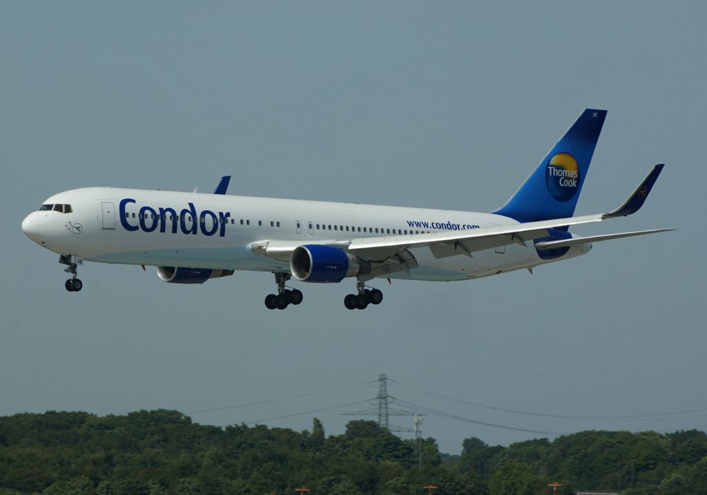 Condor Boeing 767-300ER on short final to Dusseldorf RWY 23L