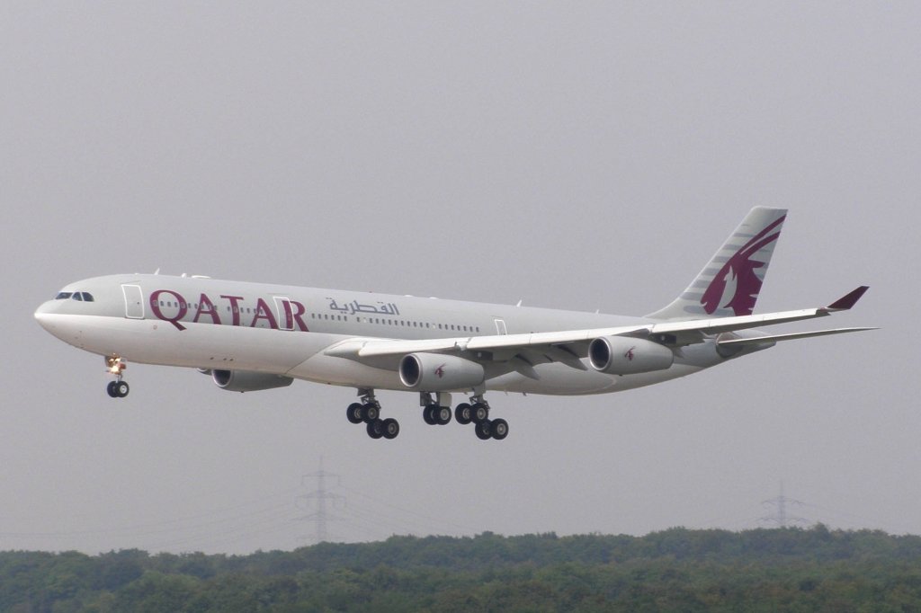 Qatar Amiri Flight A343 A7-AAH @DUS 21.08.2012