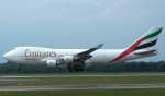 Dusseldorf/216284/emirates-skycargo-747-400f-oo-thd-in-dus Emirates Skycargo 747-400F OO-thd in Dus kurz vorm Aufsetzen auf der 23L am 21.8.12