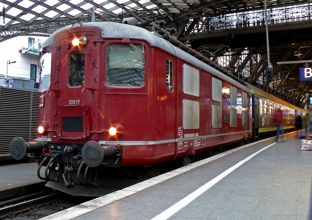 10019 der Centralbahn in K�ln Hbf. am 28.11.2010