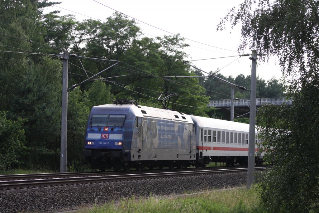 101 102 mit einem IC in Winkel am 04.07.2010