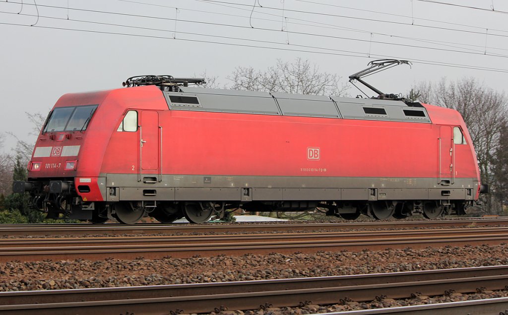 101 114-7 auf dem Weg rtg K�ln am 25.02.2011