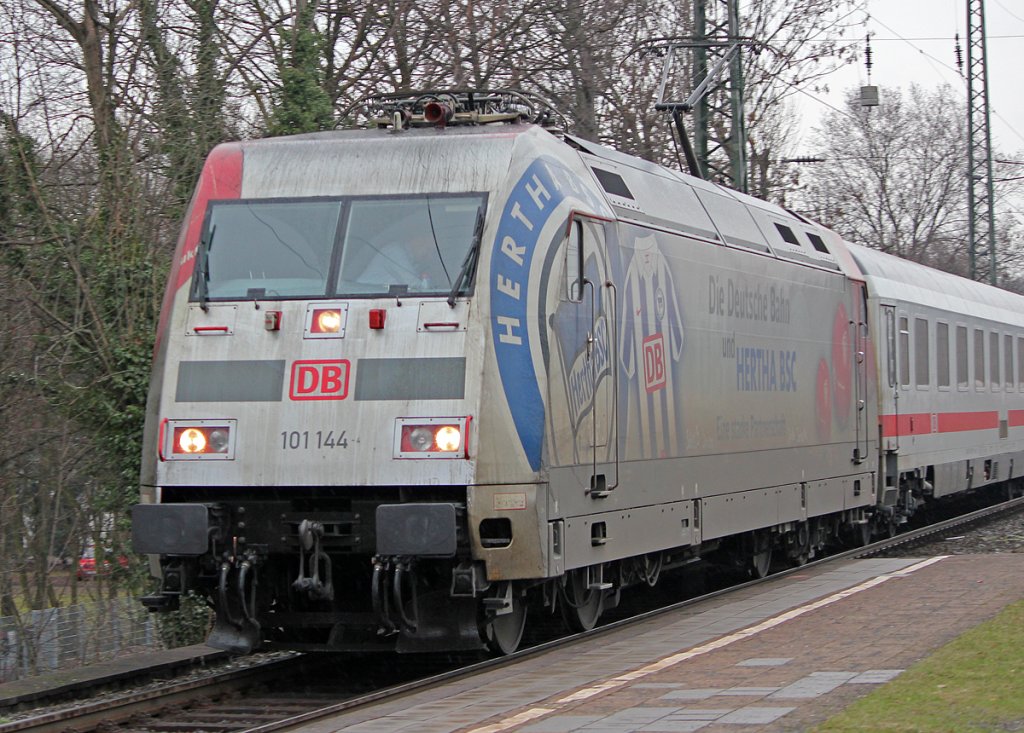 101 144  Hertha BSC  im Portrait in K�ln West am 15.02.2011