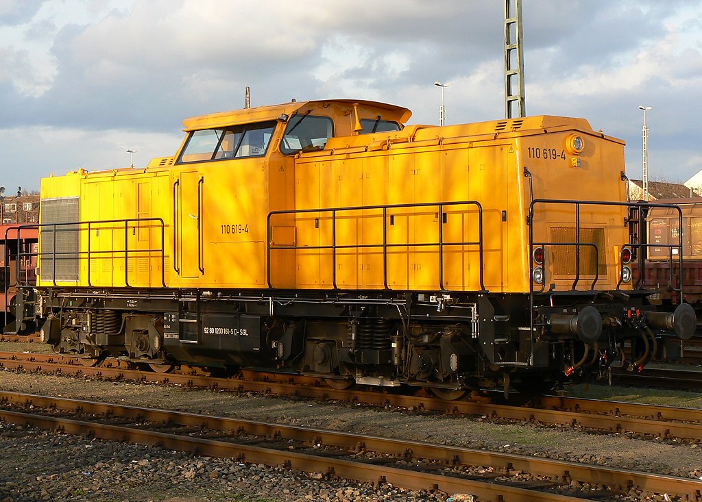 110 619-4 der SGL abgestellt in K�ln Kalk am 27.03.2010