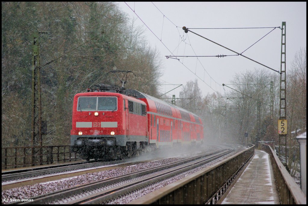 111 204-4 (DB Regio) in Regensburg-Pr�fening am 3.12.2012.