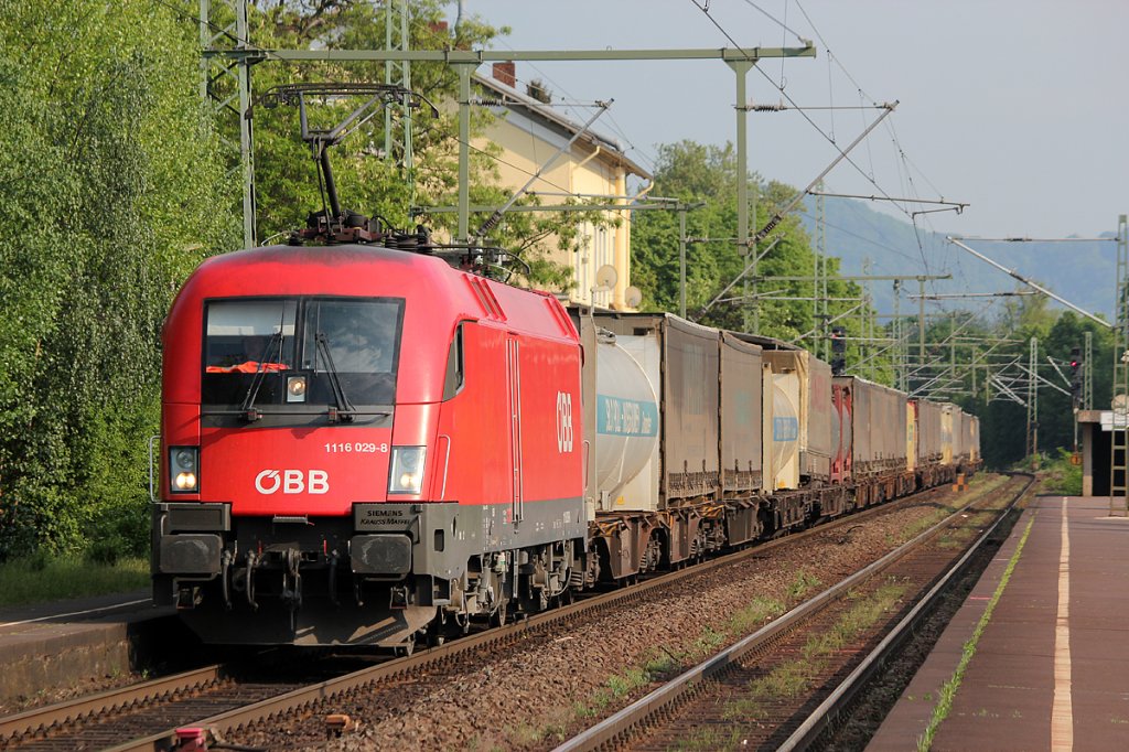 1116 029-8 der �BB in Bonn-Oberkassel am 30.04.2011