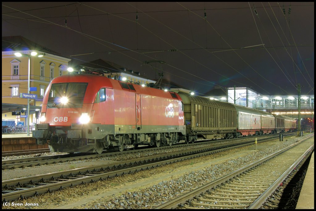 1116 080-1 (�BB) in Regensburg-Hbf am 4.12.2012.  
