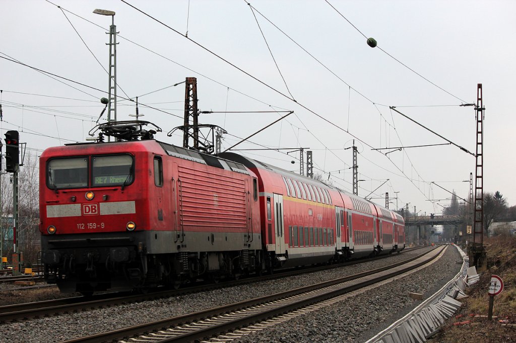 112 159-9 am RE7 in Opladen am 03.03.2012