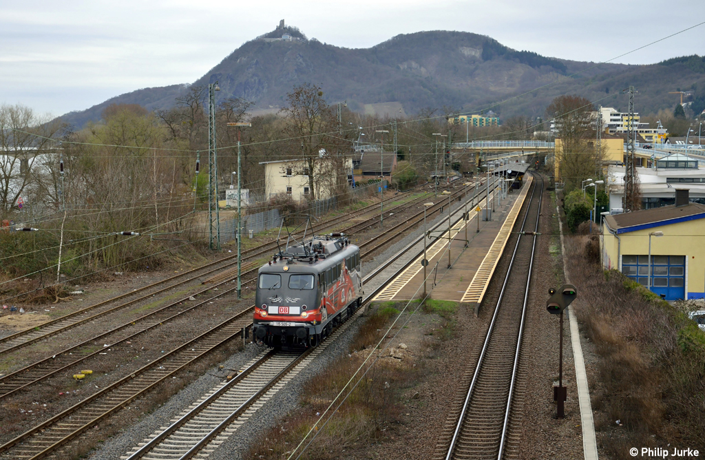 115 509-2 auf dem Weg von K�ln Messe/Deutz nach Frankfurt(Main) am 14.04.2013 in Bad Honnef(Rhein).