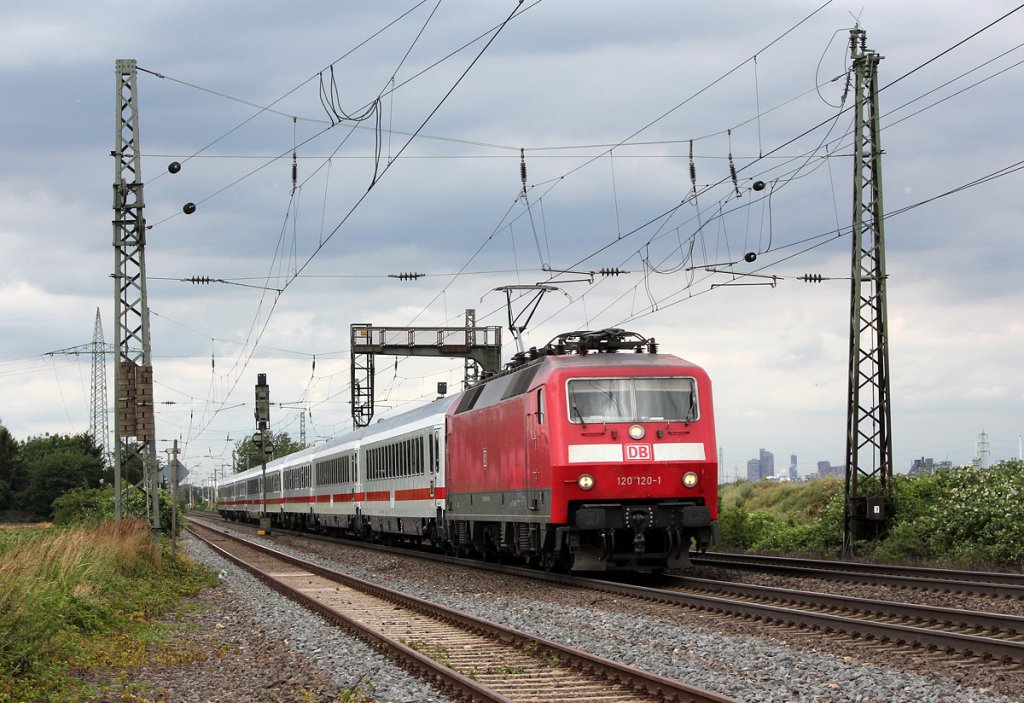 120 120-1 bei Br�hl am 31.07.2013