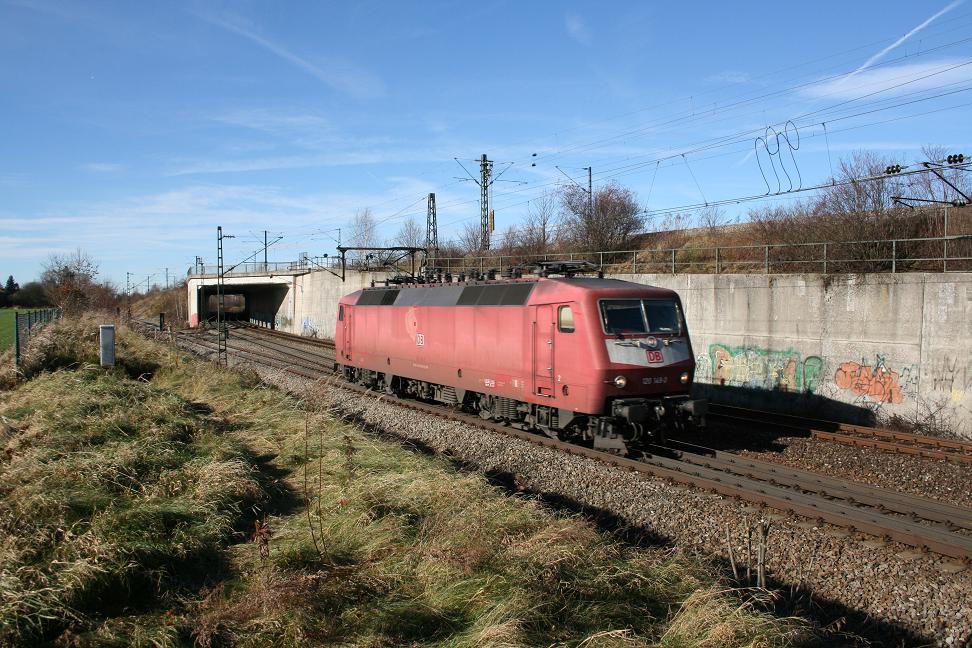 120 149 auf dem Weg nach Grafing Bahnhof um einen Defekte RailJet abzuholen in Waldtrudering