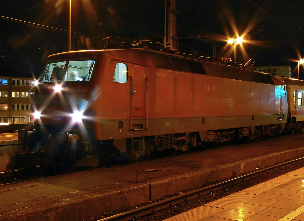 120 150-8 in K�ln Hbf am 14.11.2010