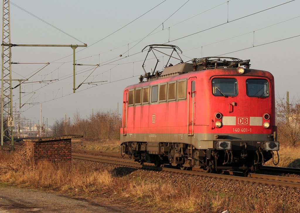 140 401-1 in Porz Wahn am 31.01.2012