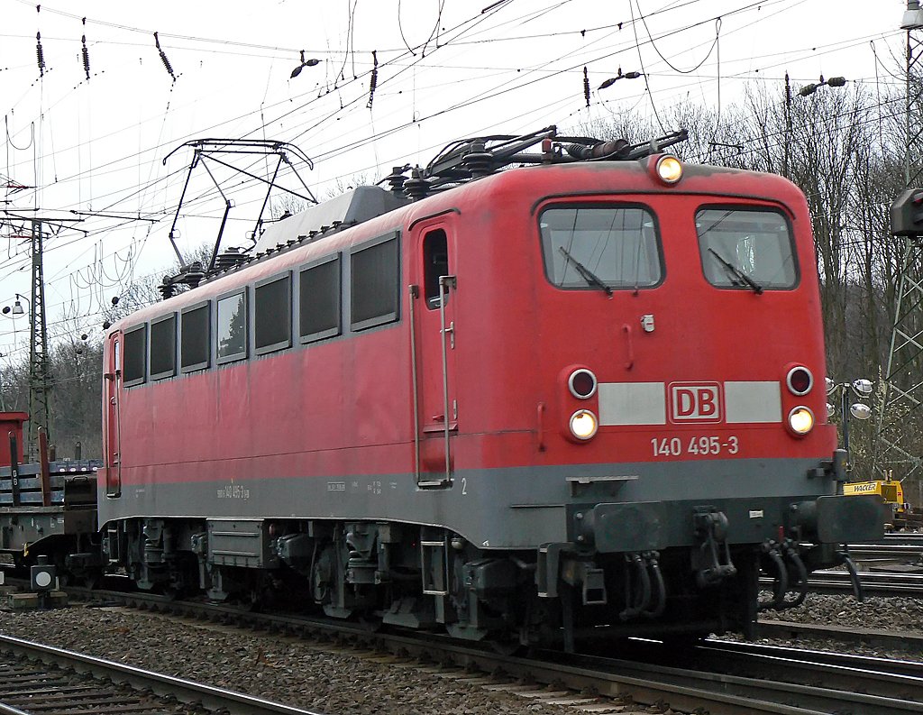 140 495-3 in Gremberg am 25.03.2010.