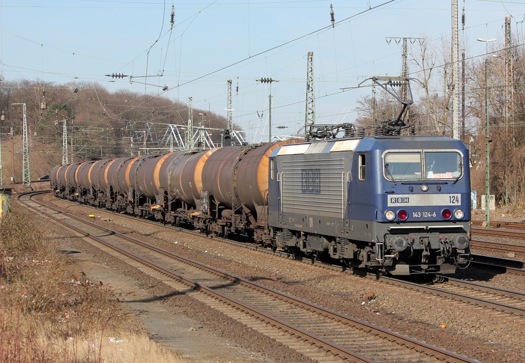 143 124-6 der RBH in K�ln West am 26.03.2013