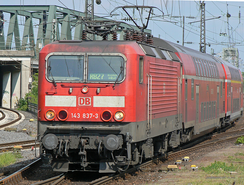 143 837-3 in K�ln/Messe Deutz am 16.05.2010