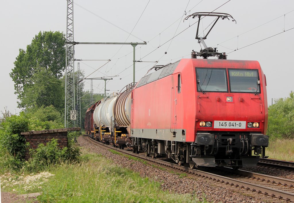145 041-5 in Porz Wahn am 19.05.2011