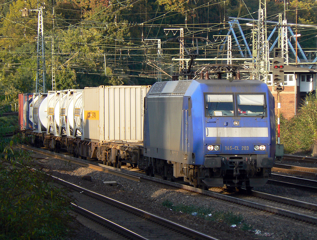 145-CL-203 in K�ln West am 22.10.2010