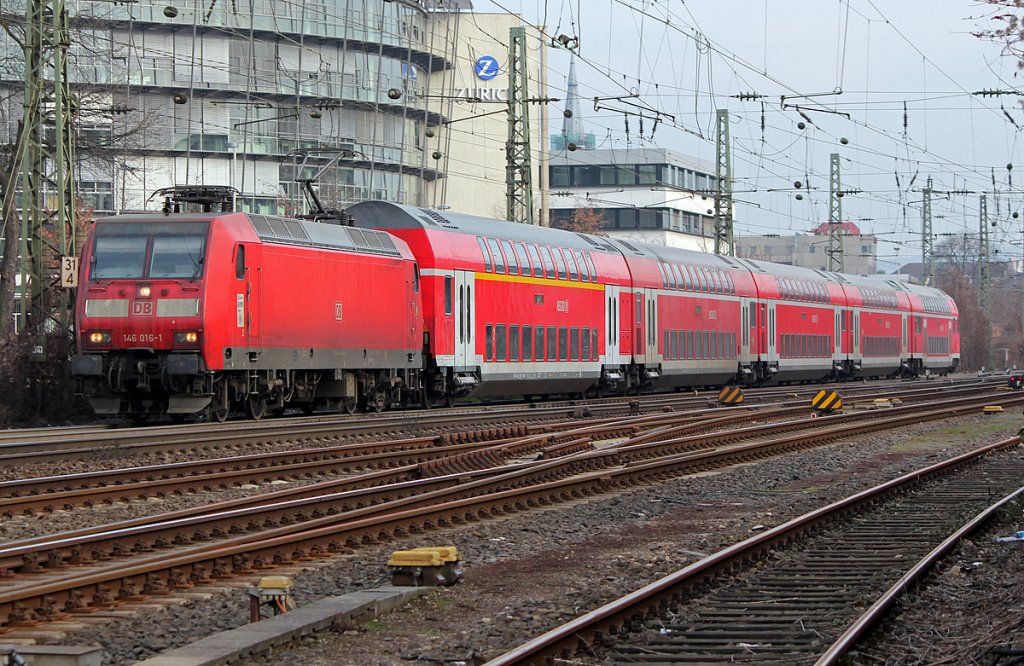 146 016-1 am RE 5 rtg Emmerich ..... , kurz hinter Bonn Hbf. am 10.02.2011