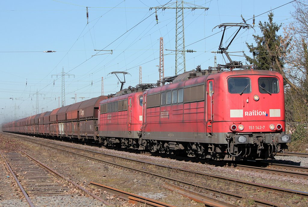 151 142-7 in Ratingen-Lintorf am 07.03.2011