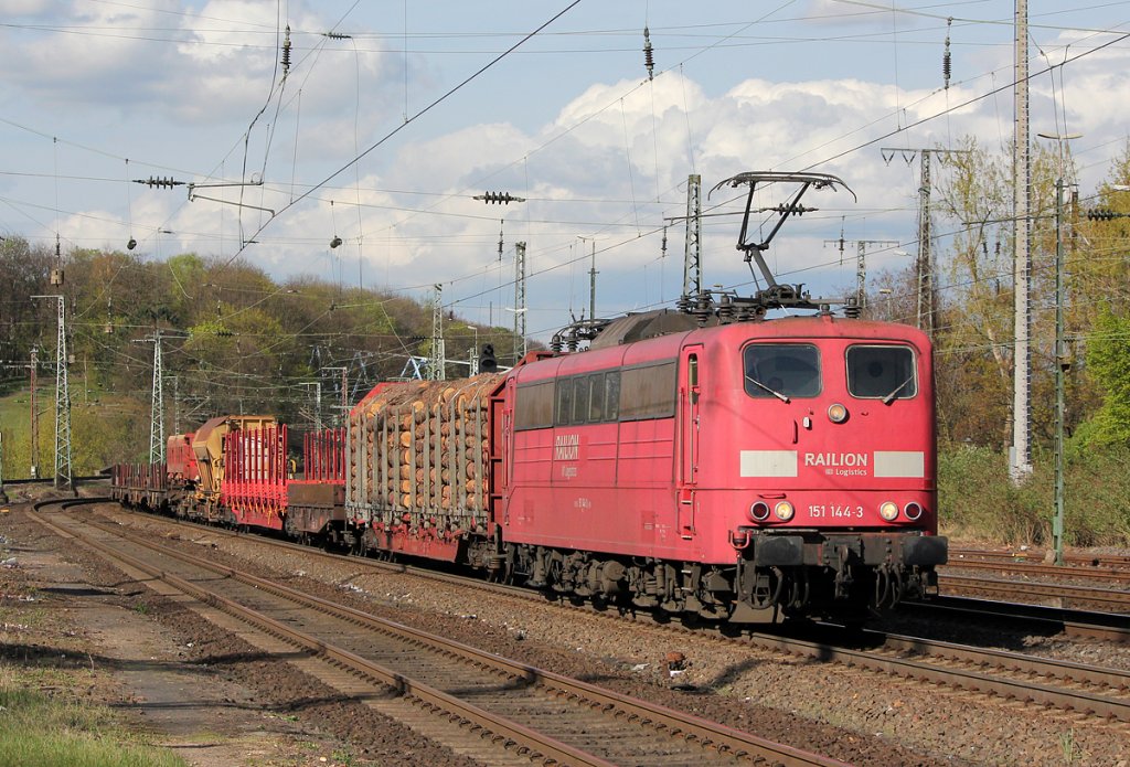 151 144-3 in K�ln West am 11.04.2012