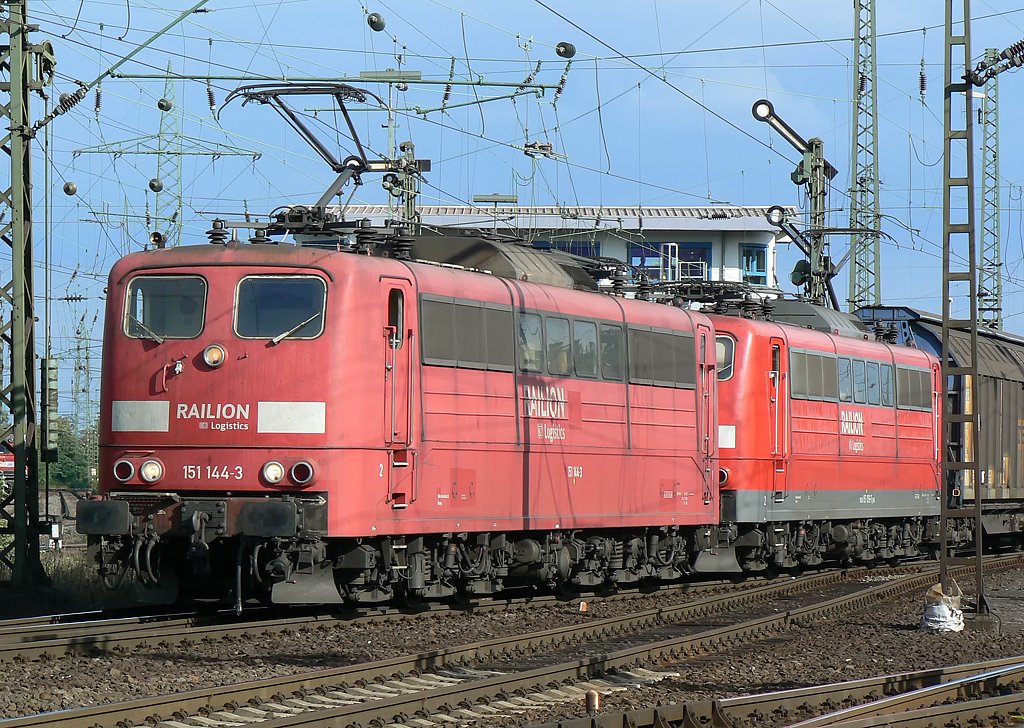 151 144-3 verl�sst den Gbf K�ln Gremberg im Sept.09