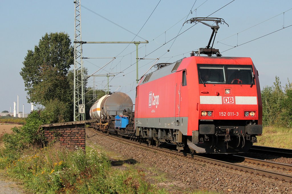 152 011-3 in Porz Wahn am 28.09.2011