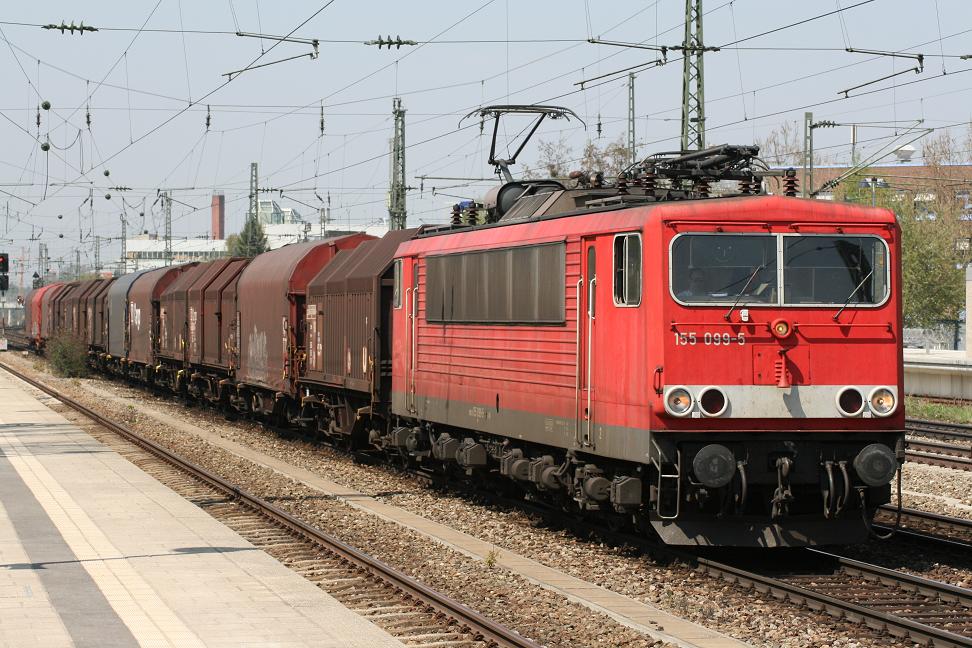 155 099 mit Coills Zug in M�nchen-Heimeranplatz in Richtung M�nchen-S�d