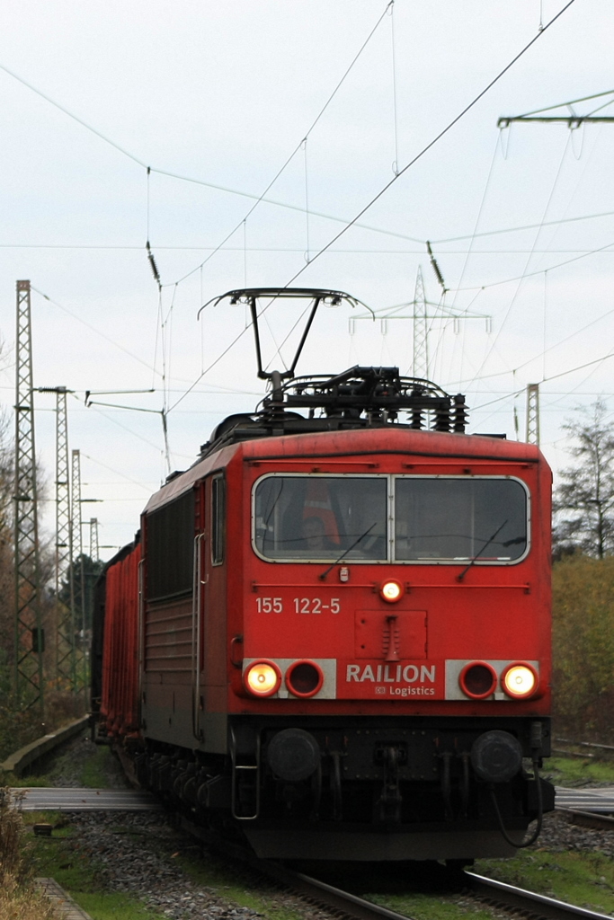 155 122-5 heisst dieser �ko-Taurus der am 17.11.2010 durch Ratingen Lintorf kam