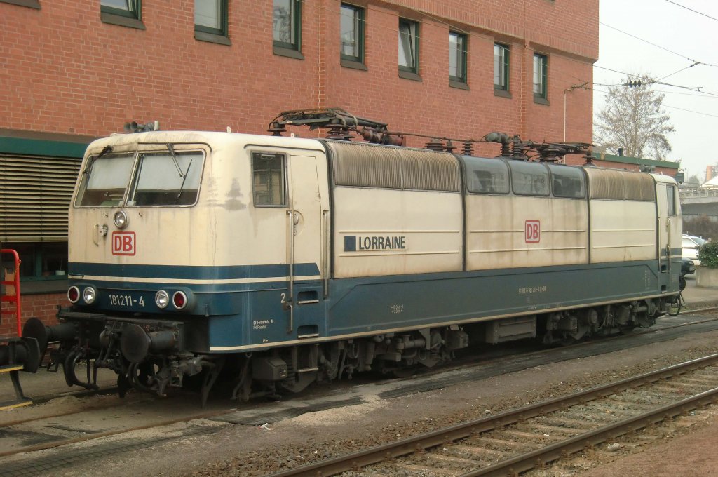 181 211-4 am 05.03.11. in Koblenz Hbf.
