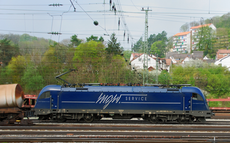 183 500-8, MGW, aufgenommen am 01.05.13, in Treuchtlingen.