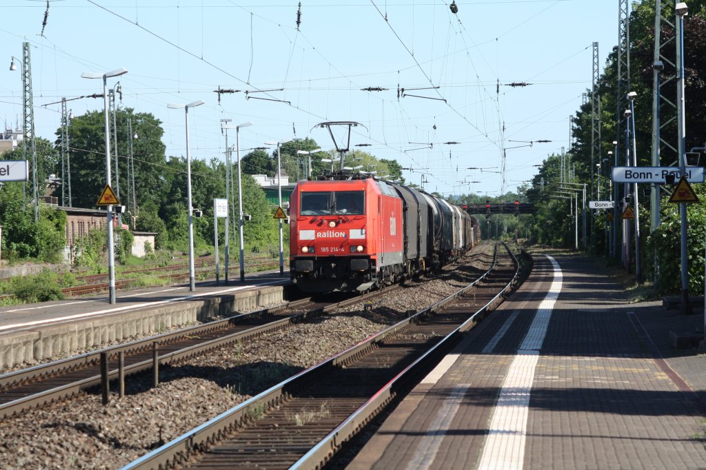 185 214-4 fuhr am 02.06.11 durch Bonn-Beuel