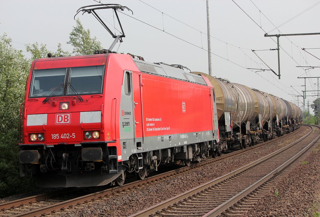 185 402-5 in Porz Wahn am 19.05.2011