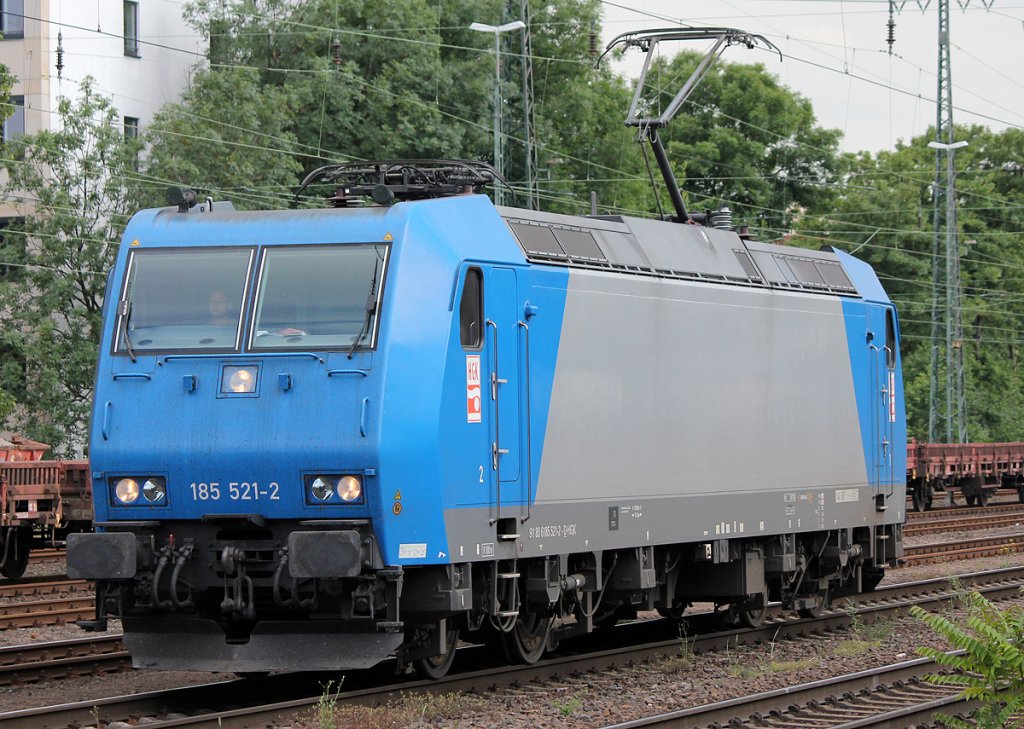 185 521-2 der HGK Lz in K�ln West am 10.06.2011