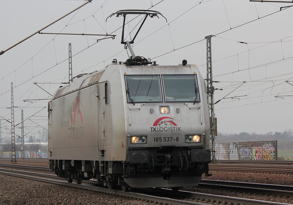 185 537-0 Lz  kurz vor Porz Wahn am 25.02.2011