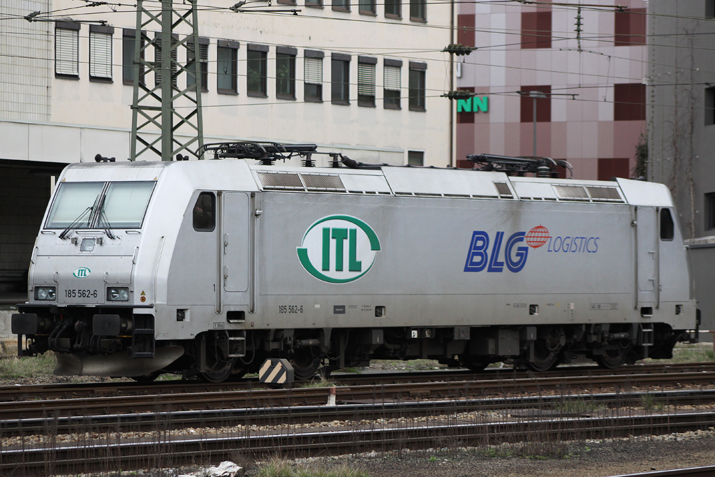 185 562-6 abgestellt in Passau am 05.04.10