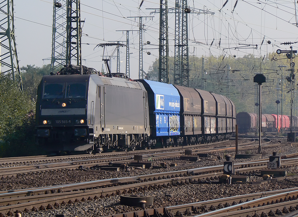 185 565-9 in NIAG Diensten in Gremberg am 12.10.2010