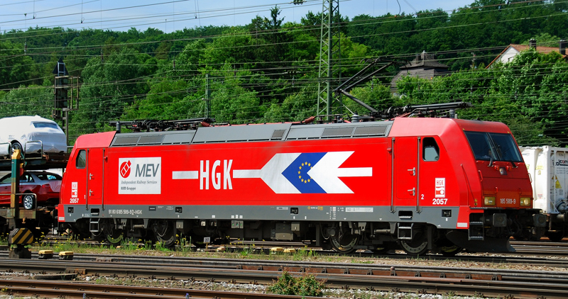 185 589-9, HGK, MEV, aufgenommen am 15.06.12 in Treuchtlingen.