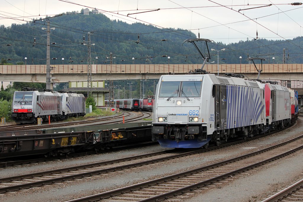 185 662 & 185 664 stehen abfahrbereit in Kufstein am 31.07.2011