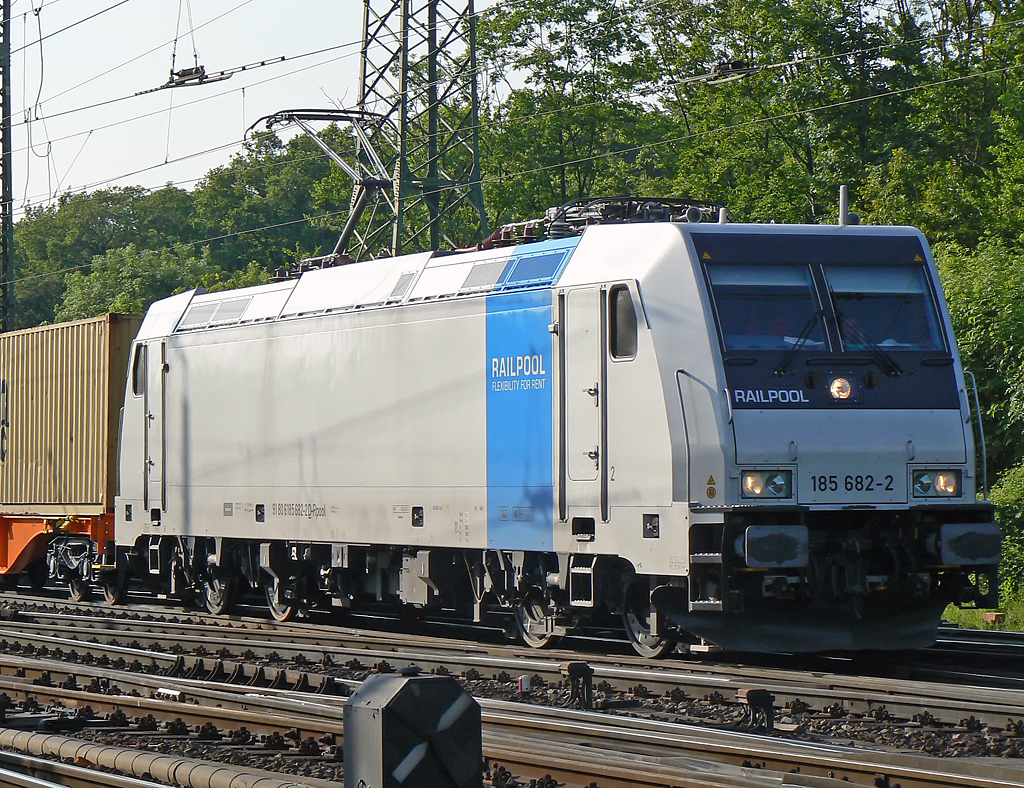 185 682-2 von Railpool in Gremberg am 22.05.2010