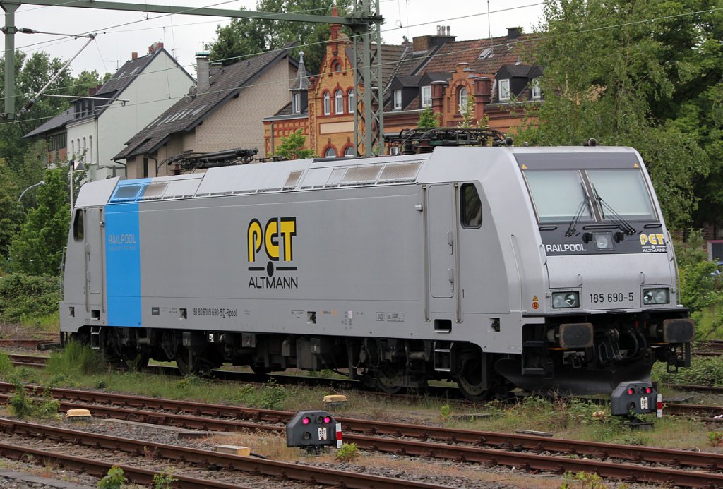 185 690-5  PCT Altmann  abgestellt in H�rth-Kalscheuren am 18.05.2012