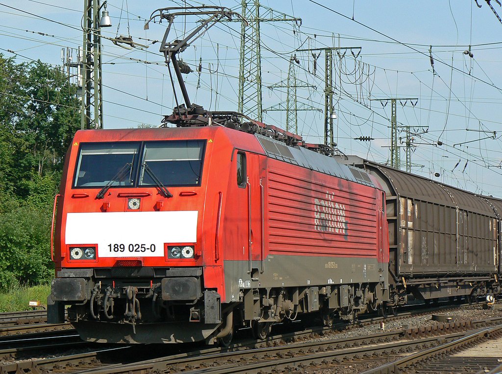 189 025-0 in Gremberg am 05.06.2010