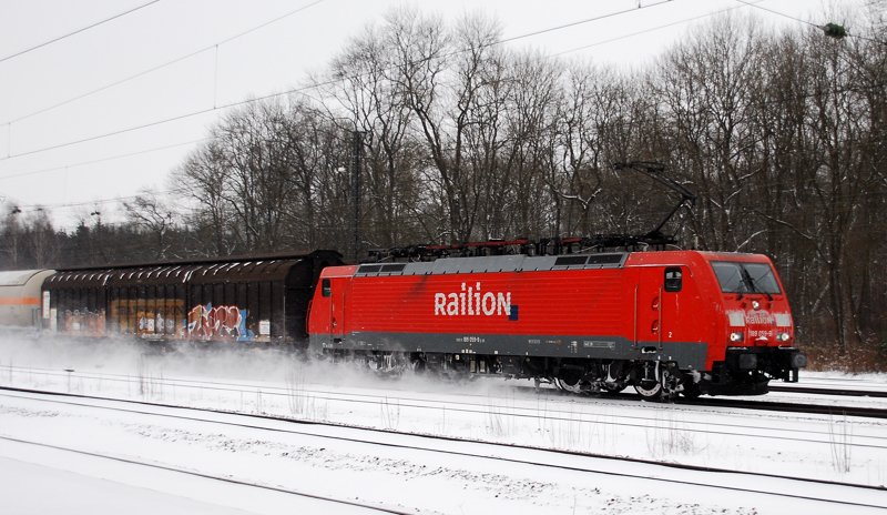 189 059-9, aufgenommen am 28.01.10, bei der Durchfahrt durch Neuoffingen, Strecke Augsburg-Ulm.