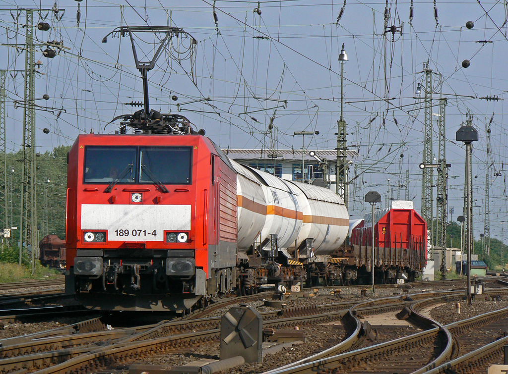 189 071-4 verl�sst Gremberg am 12.08.2010