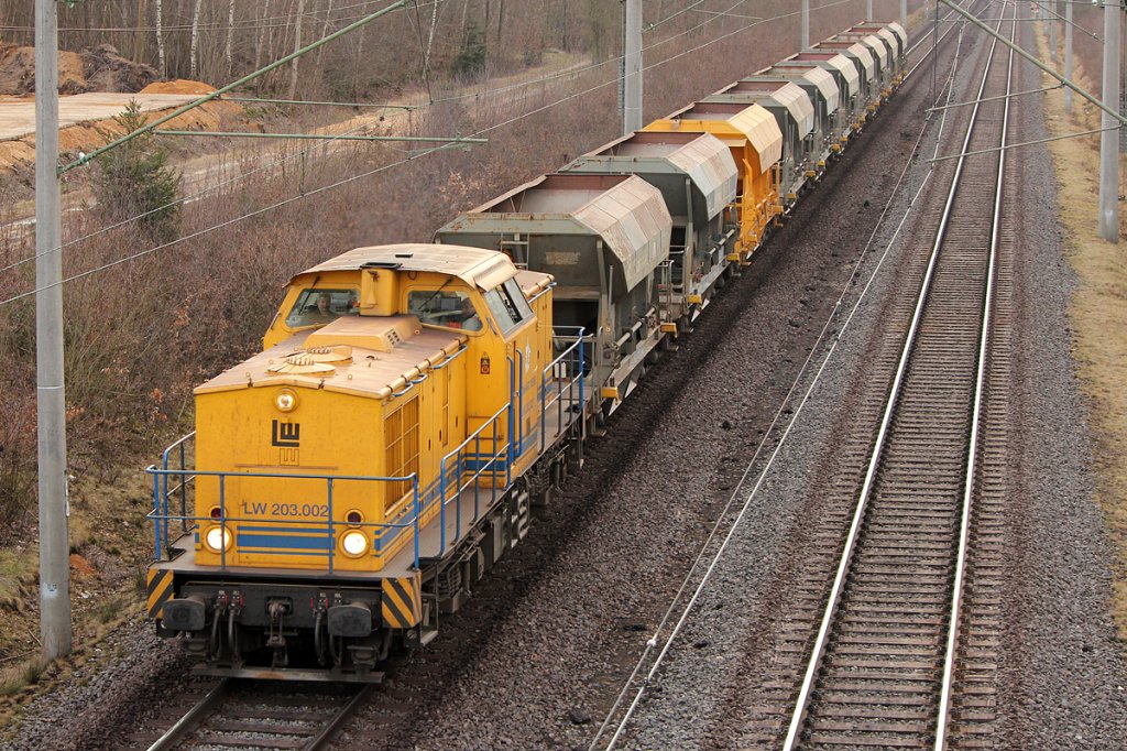 203 002 der LW bei Kerpen Buir am 09.03.2012