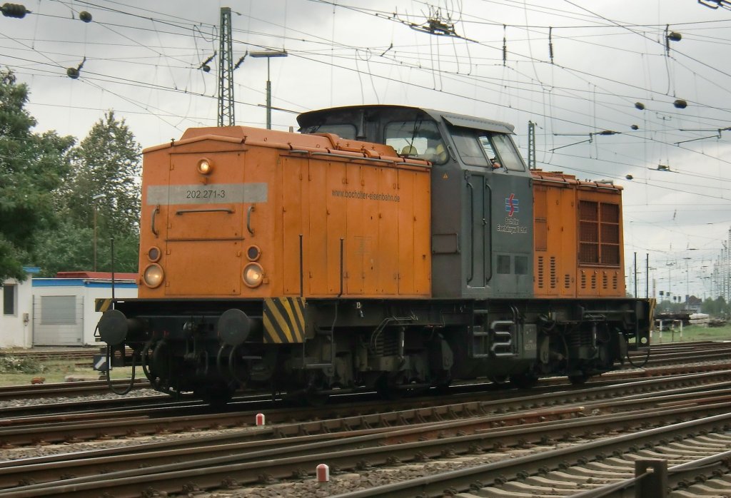 203 271-3 am 02.10.10. in K�ln Kalk in Richtung S�dbr�cke.