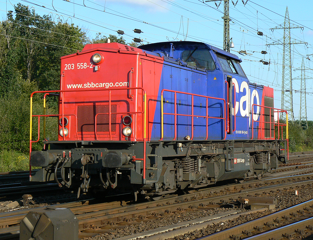 203 558-2 der SBB Cargo als Leihlok von Chemion in Gremberg am 21.09.2010