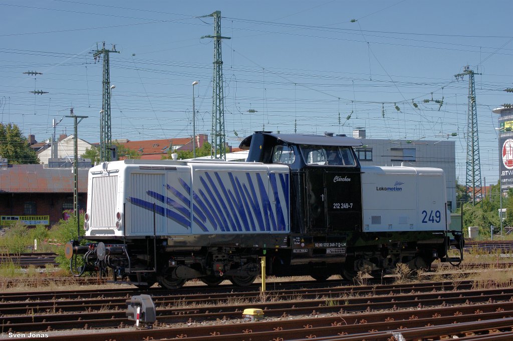 212 249-7 (Lokomotion)  Cl�rchen  in M�nchen-Ost am 12.8.2012. 