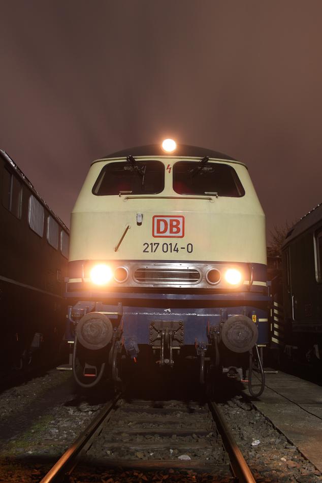 217 014 bei sch�nem Abendlicht im DB-Museum Koblenz-L�tzel