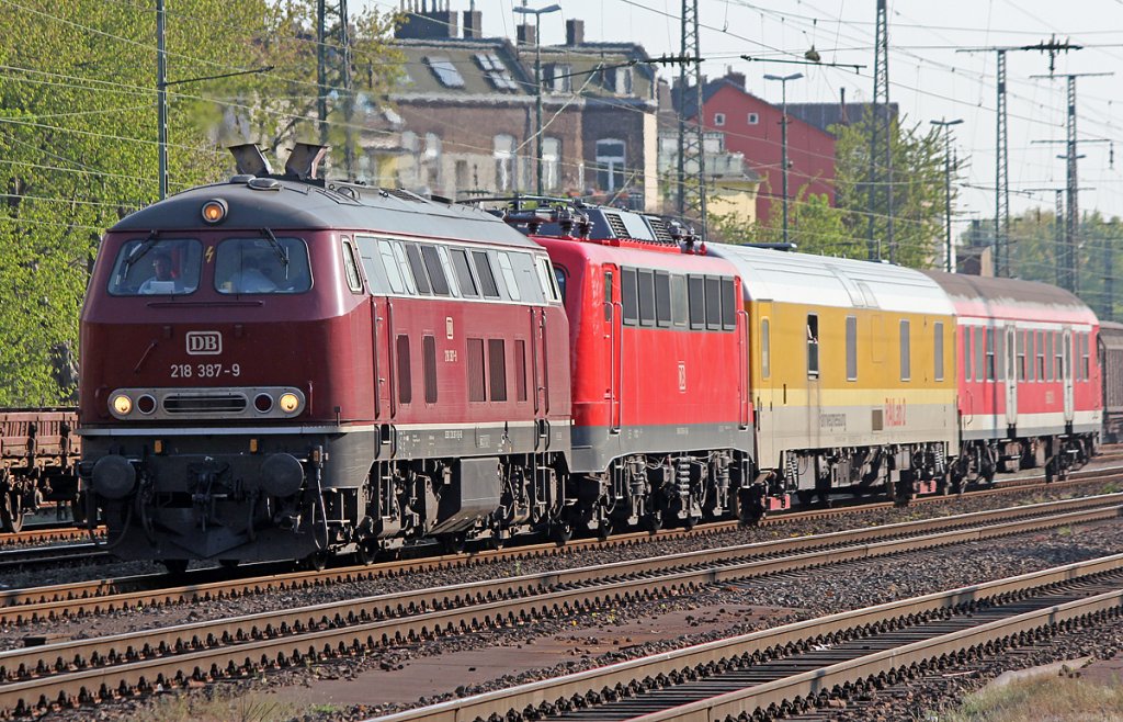 218 387-9 mit 110 169 in K�ln West am 19.04.2011